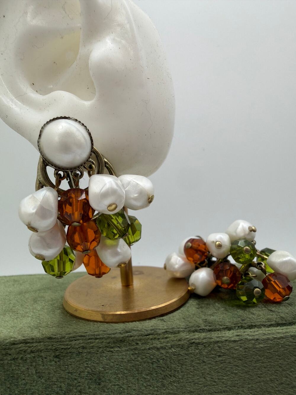 Vintage Crown Trifari Cluster Clip-On Earrings
